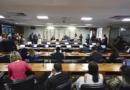COMISSÃO APROVA FIM DA ‘TAXA DAS BLUSINHAS’; MEDIDA SEGUE PARA VOTAÇÃO NO PLENÁRIO DA CÂMARA